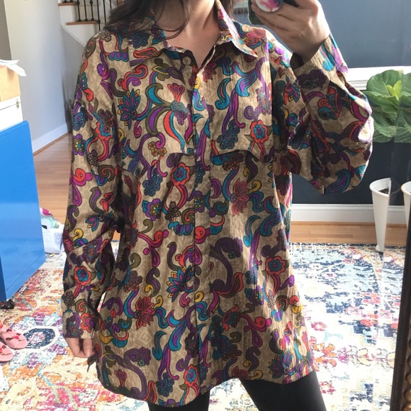 Vintage Tops - Vintage silky geometric long sleeve button blouse